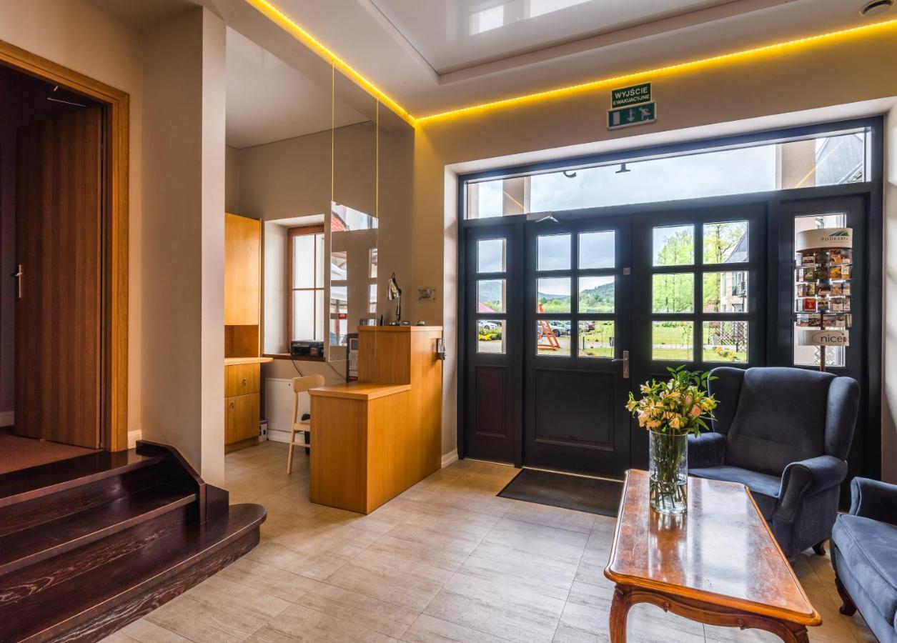 Carynska Resort & Spa Lutowiska Bagian luar foto