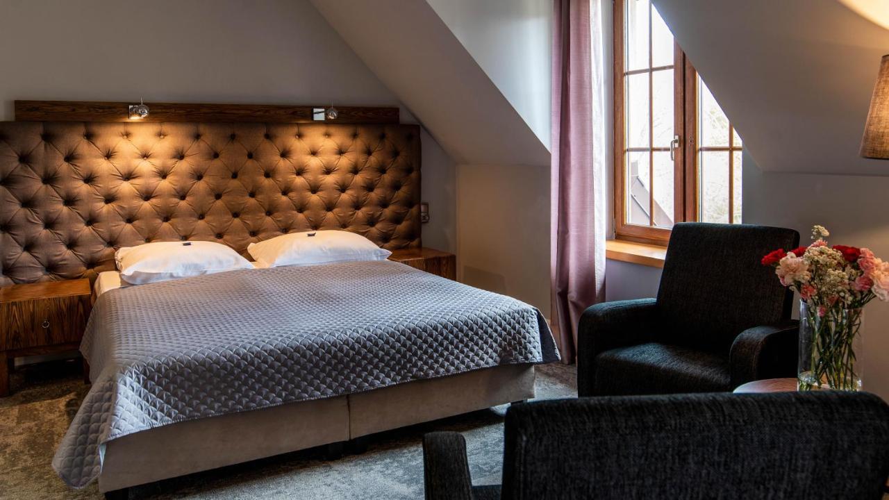 Carynska Resort & Spa Lutowiska Bagian luar foto