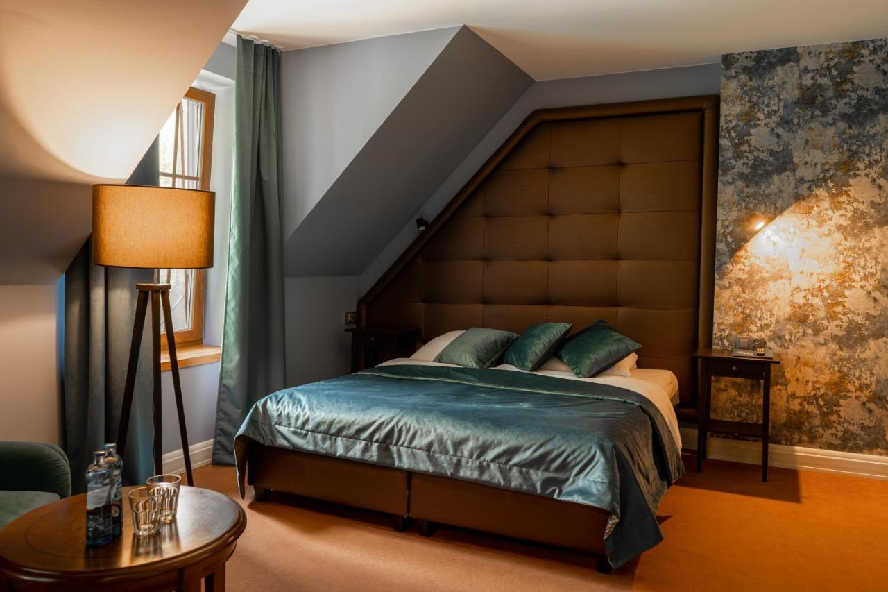 Carynska Resort & Spa Lutowiska Bagian luar foto