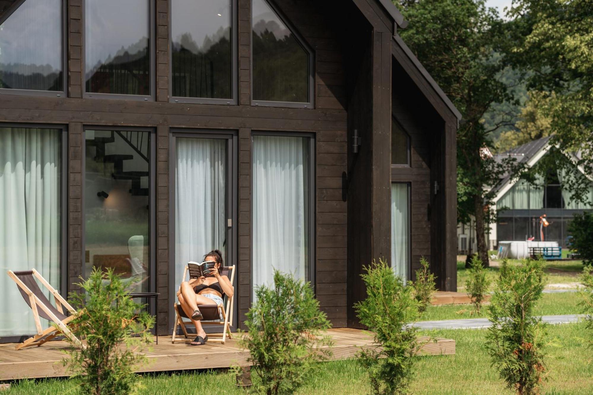 Carynska Resort & Spa Lutowiska Bagian luar foto